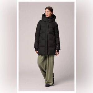 Soia & Kyo Natali black super warm parka puffer in size medium